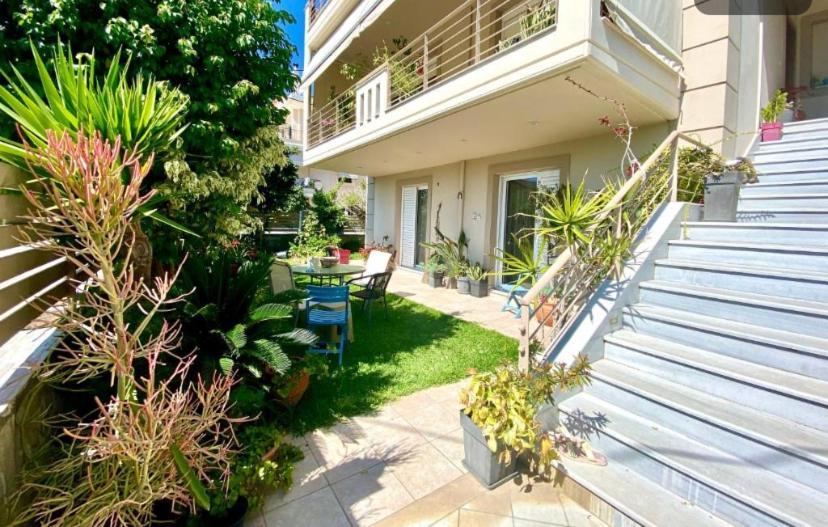 Апартаменты Xrysa'S Garden Missolonghi Экстерьер фото